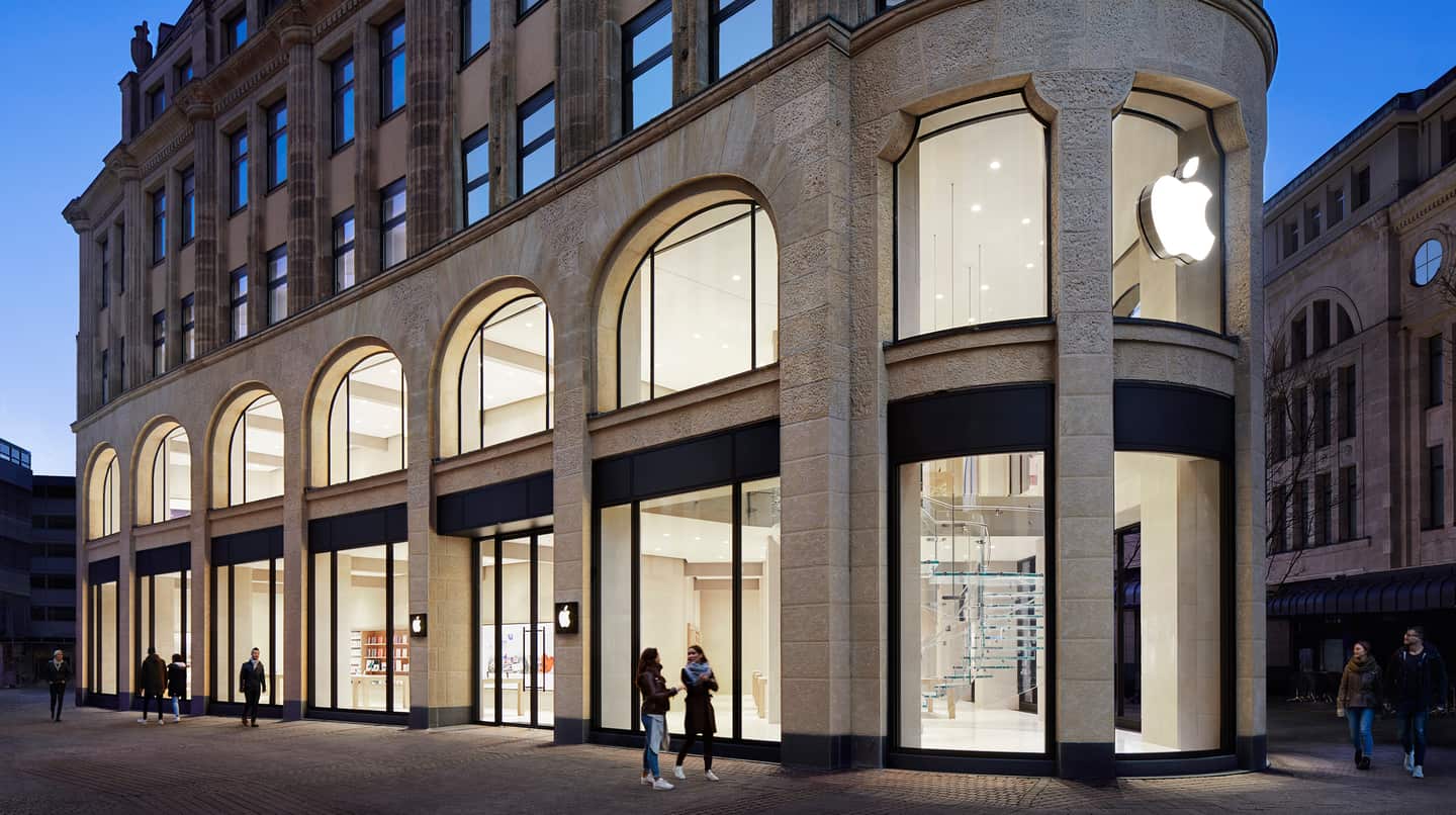 Apple Storefronts